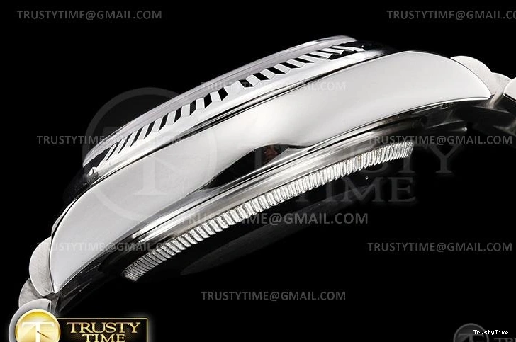 0117 UrbanStyle RMDJ0251B – DJ Midsize 31mm 818